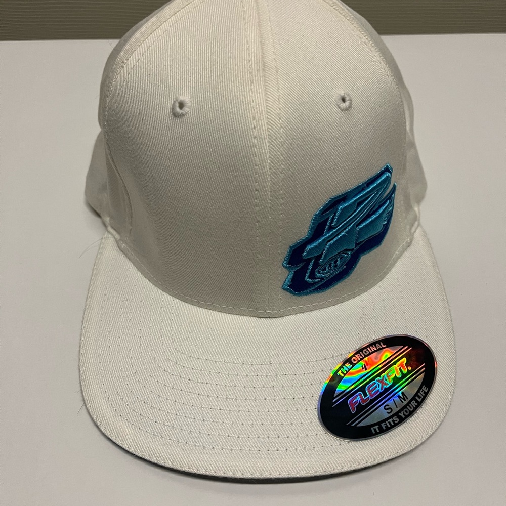 Renthal S/M flexfit White Cap with Blue Embroidery